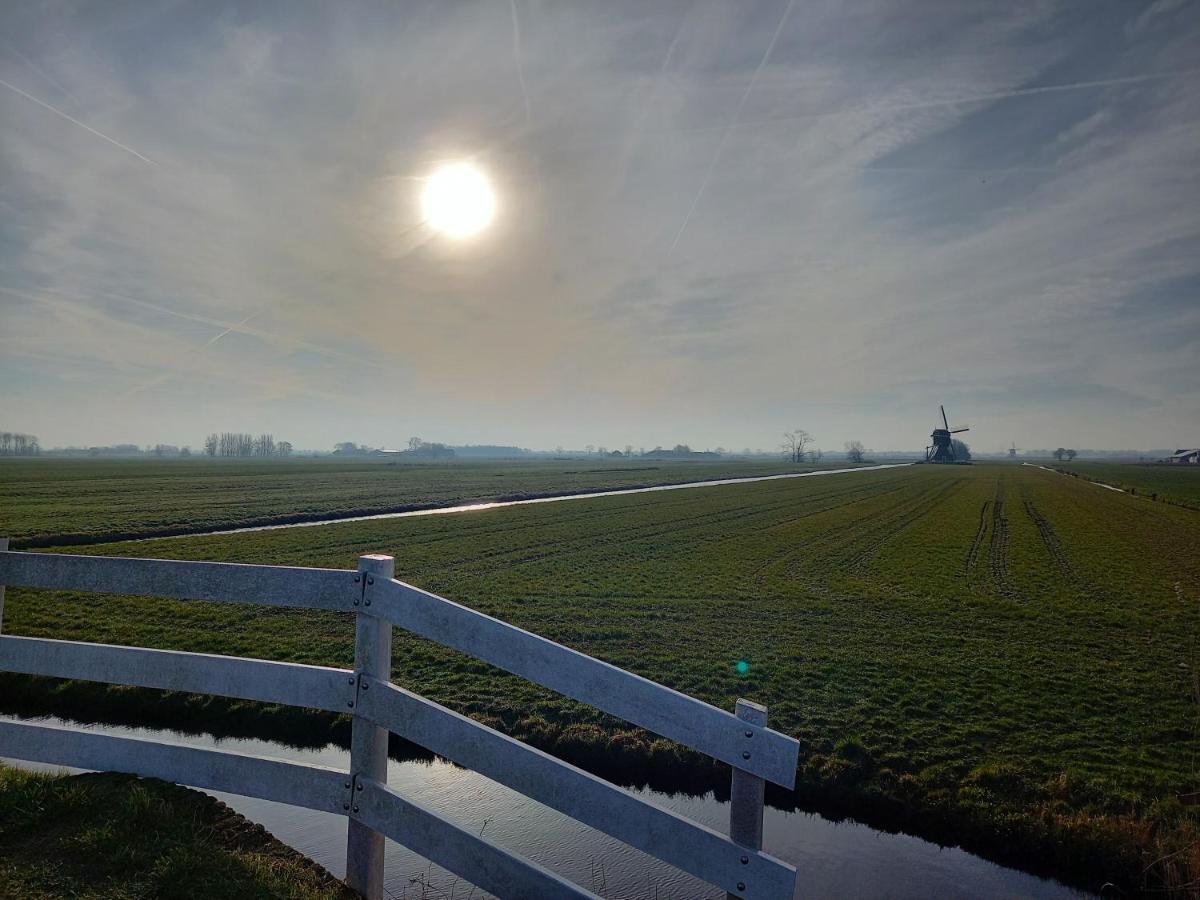 Tiny House Het Polderhuisje Streefkerk Esterno foto