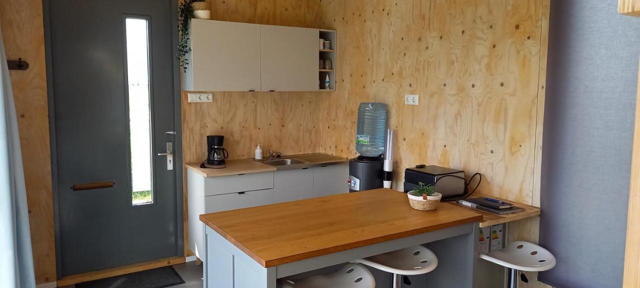Tiny House Het Polderhuisje Streefkerk Esterno foto